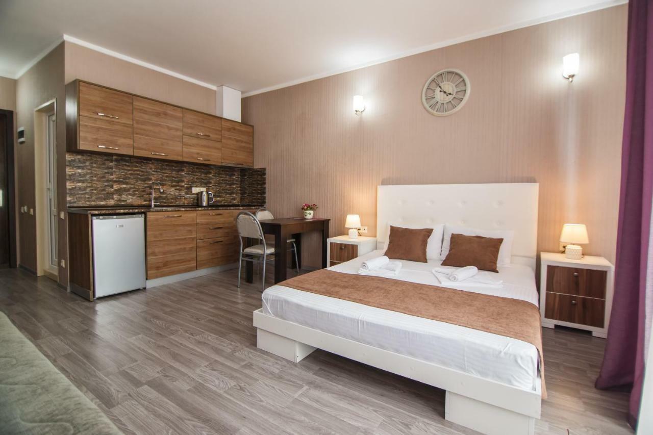 Sea Towers Lux 17-05 Apartment Batumi Exterior photo