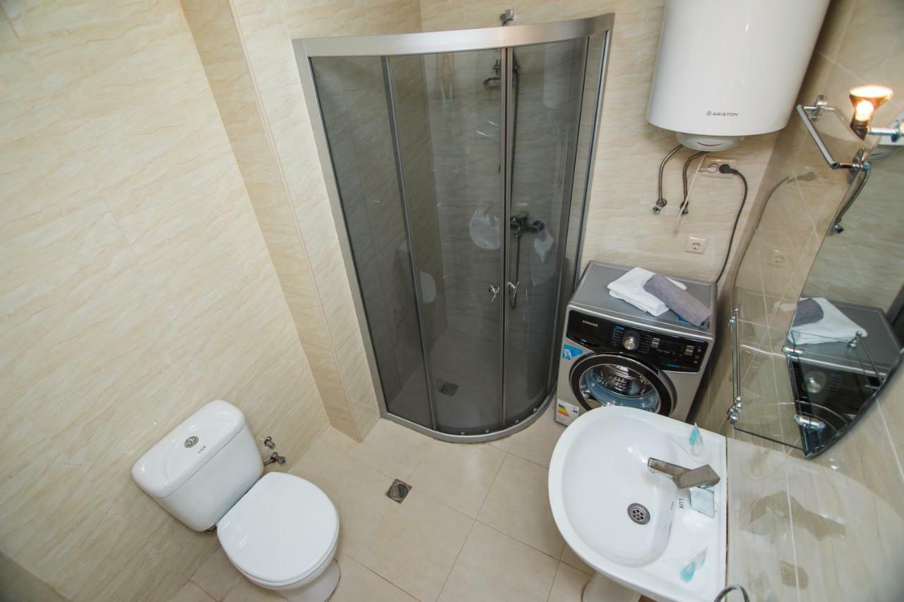 Sea Towers Lux 17-05 Apartment Batumi Exterior photo